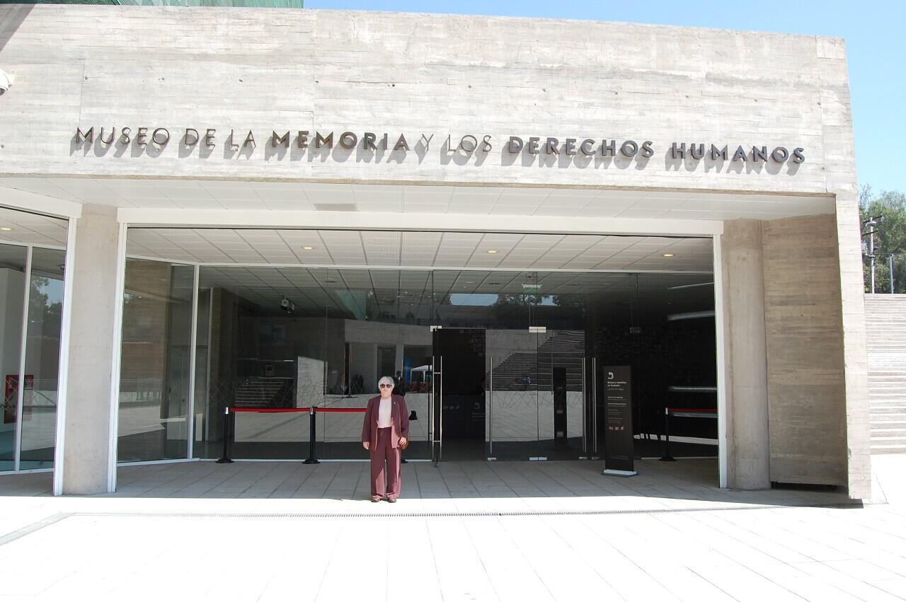 2011. Visit to Museo De la Memoria y los Derechos Humanos.